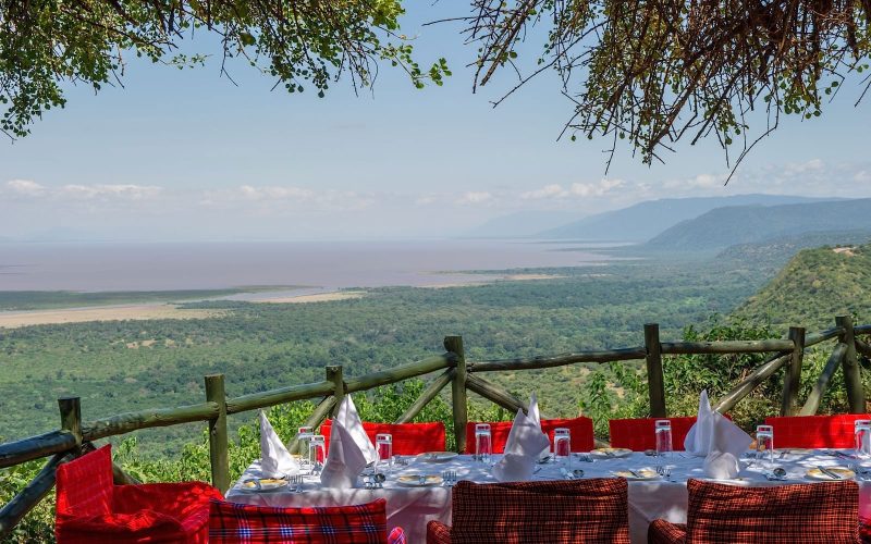 luxury safari kenya and Tanzania